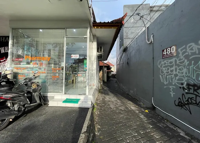 Casa Sessy Legian Seminyak
