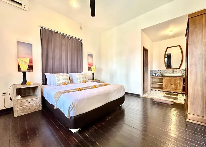 Casa Sessy Legian Villa
