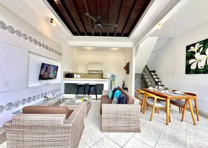 Casa Sessy Legian スミニャック